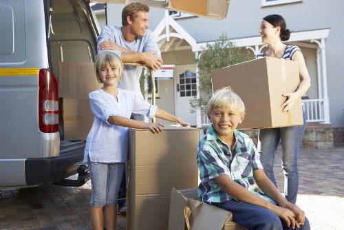 Flexible man and van transport for residents and businesses in Stockwell