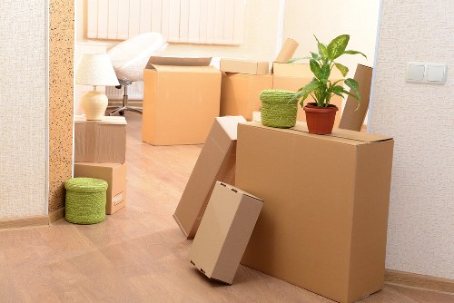 Payment, charges, and invoicing terms for moving services